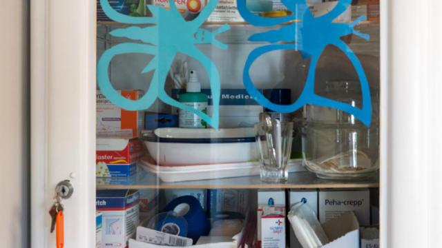 Medizinischer Dienst - Medizinschrank